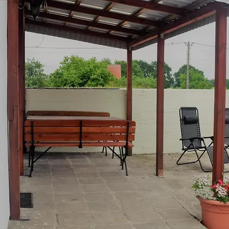 Dobre Wakacje, 8 Km Od Mielna I Od Koszalina *